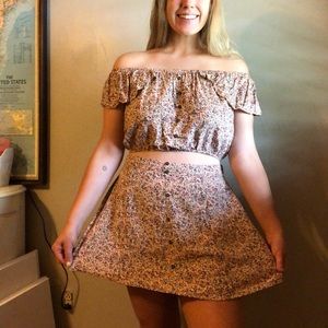 Xhilaration floral two piece set.